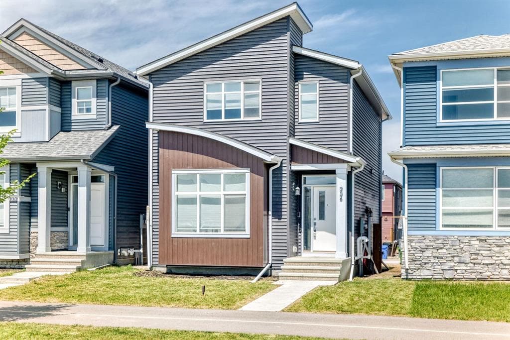 256 Belmont Boulevard SW — photo 1