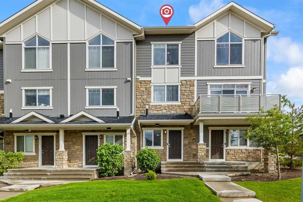 2-bed Townhouse for sale at 1667 Symons Valley Parkway NW, Calgary