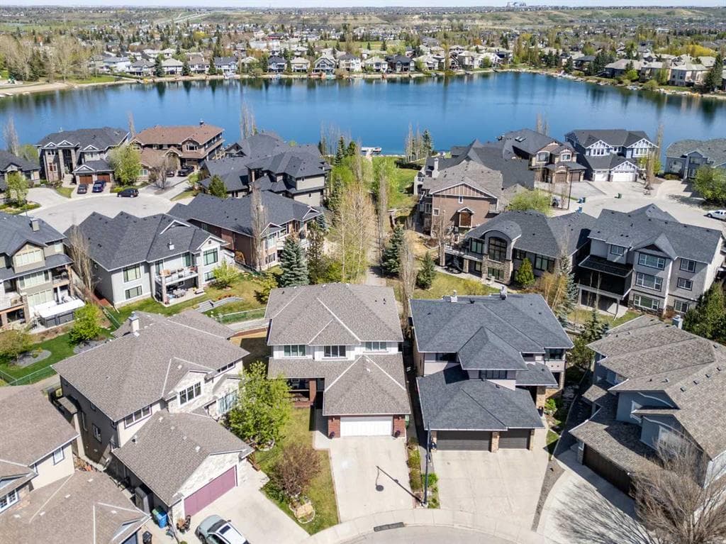 222 Chapala Point SE — photo 1