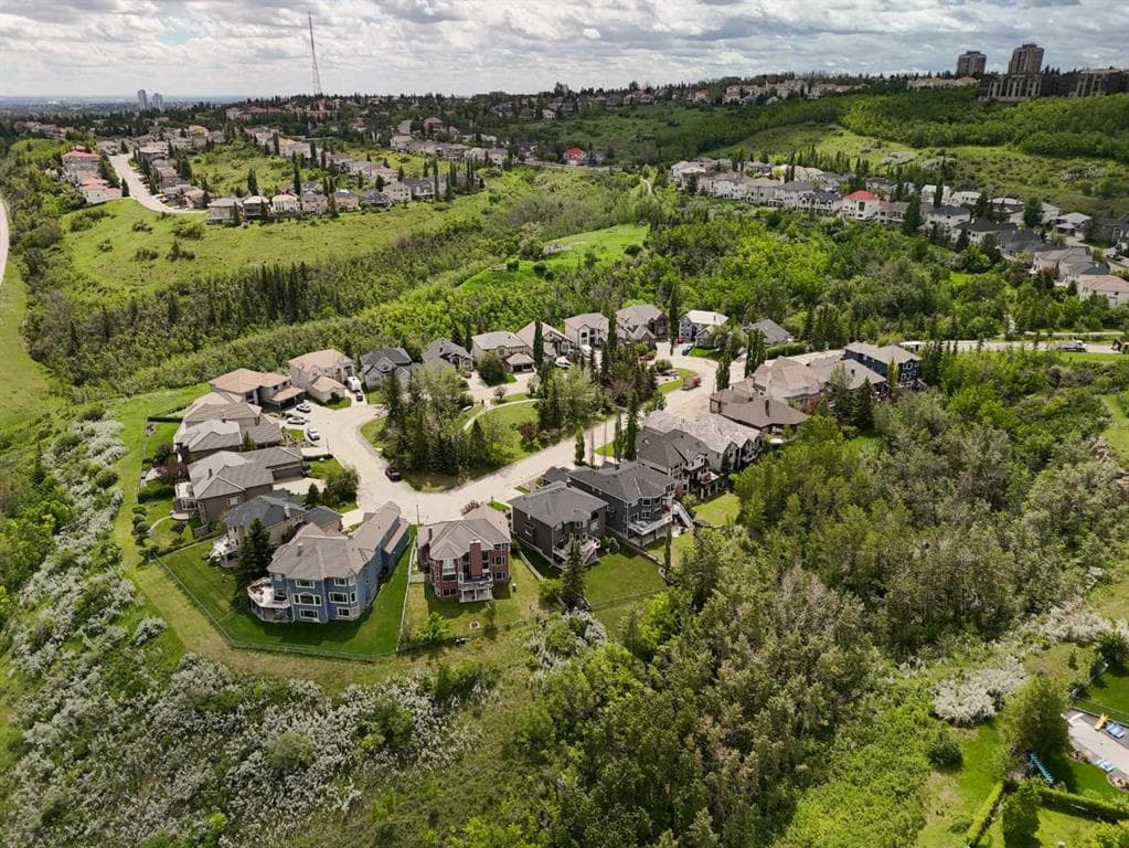 5-bed Detached for sale at 70 Patterson Close SW, Calgary