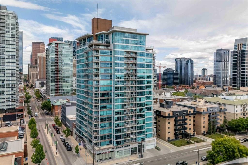 607, 188 15 Avenue SW — photo 1