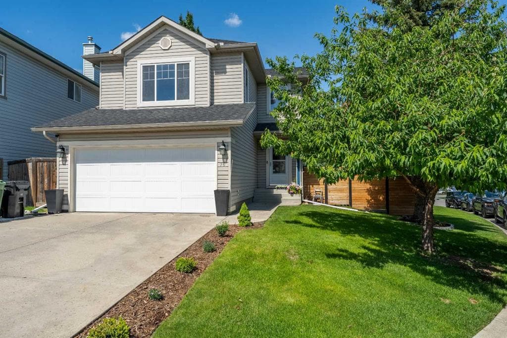 76 Cranfield Place SE — photo 1