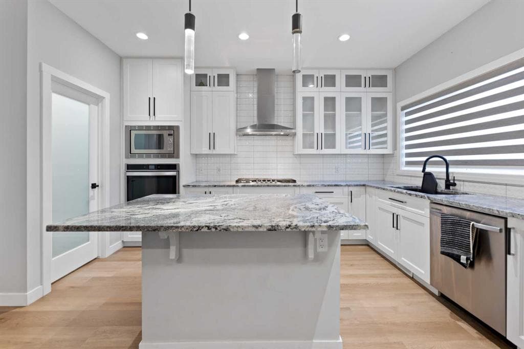 149 Corner Ridge Mews NE — photo 1