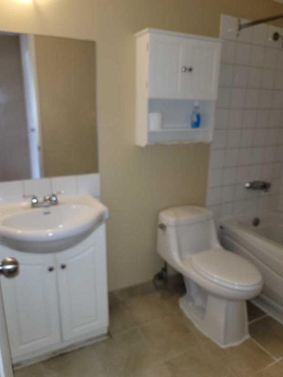 2-bed Apartment for sale at 209, 1712 38 Street SE, Calgary