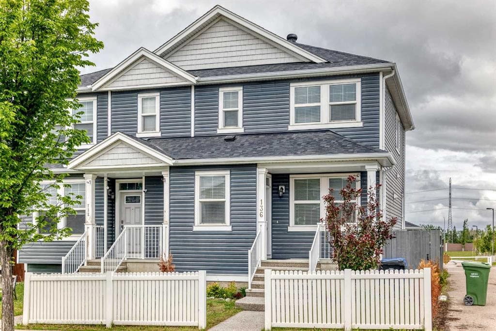 4-bed Semi-detached for sale at 136 Redstone Avenue NE, Calgary