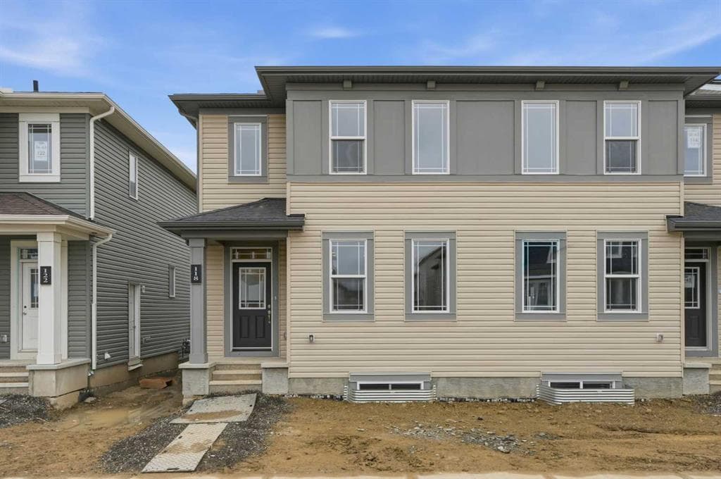 3-bed Semi-detached for sale at 130 Carringwood Terrace NW, Calgary