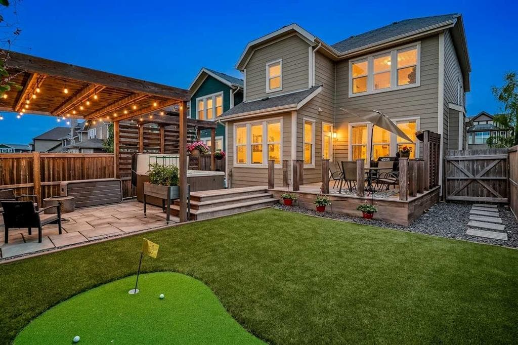 367 Mahogany Terrace SE — photo 1