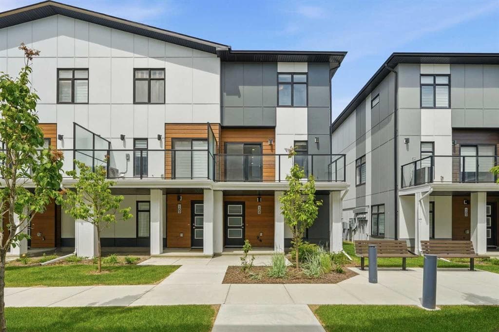 2-bed Townhouse for sale at 108, 8235 8 Avenue SW, Calgary