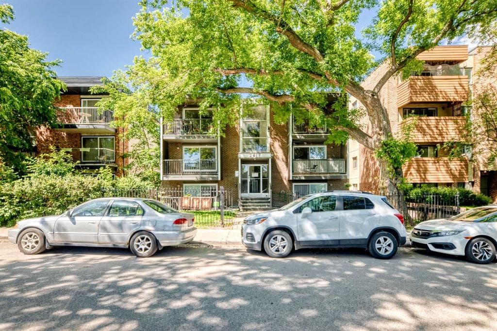 1-bed Apartment for sale at 206, 2417 17 Street SW, Calgary
