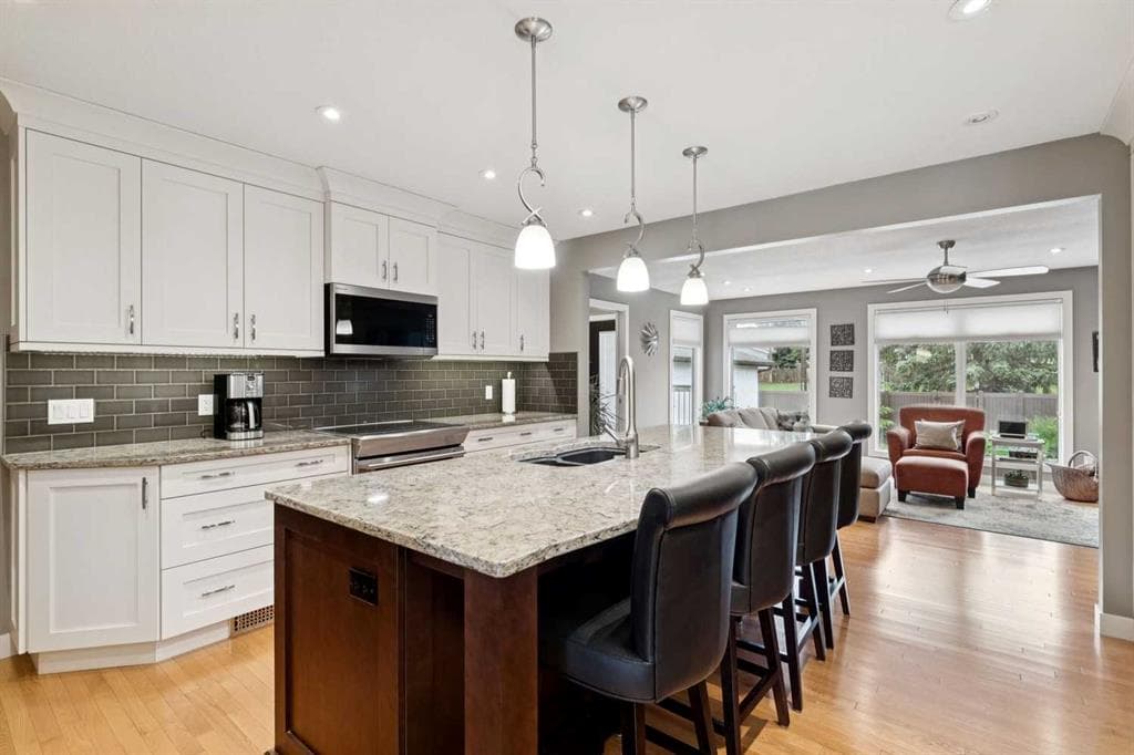 228 Brookgreen Drive SW — photo 1