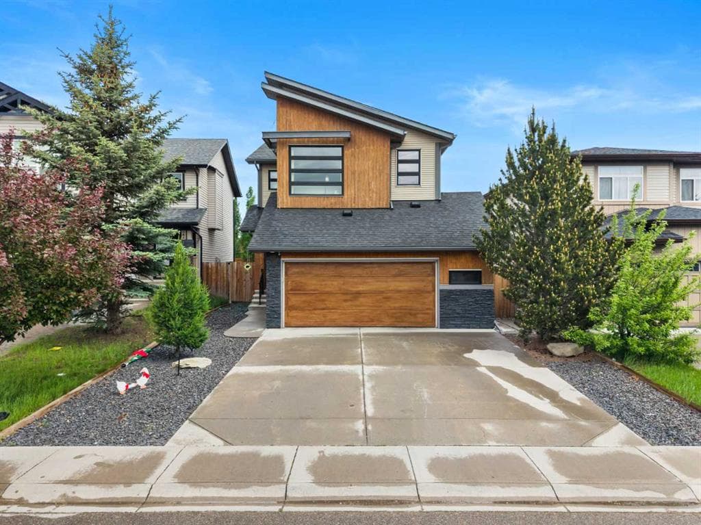4-bed Detached for sale at 26 Walden Court SE, Calgary