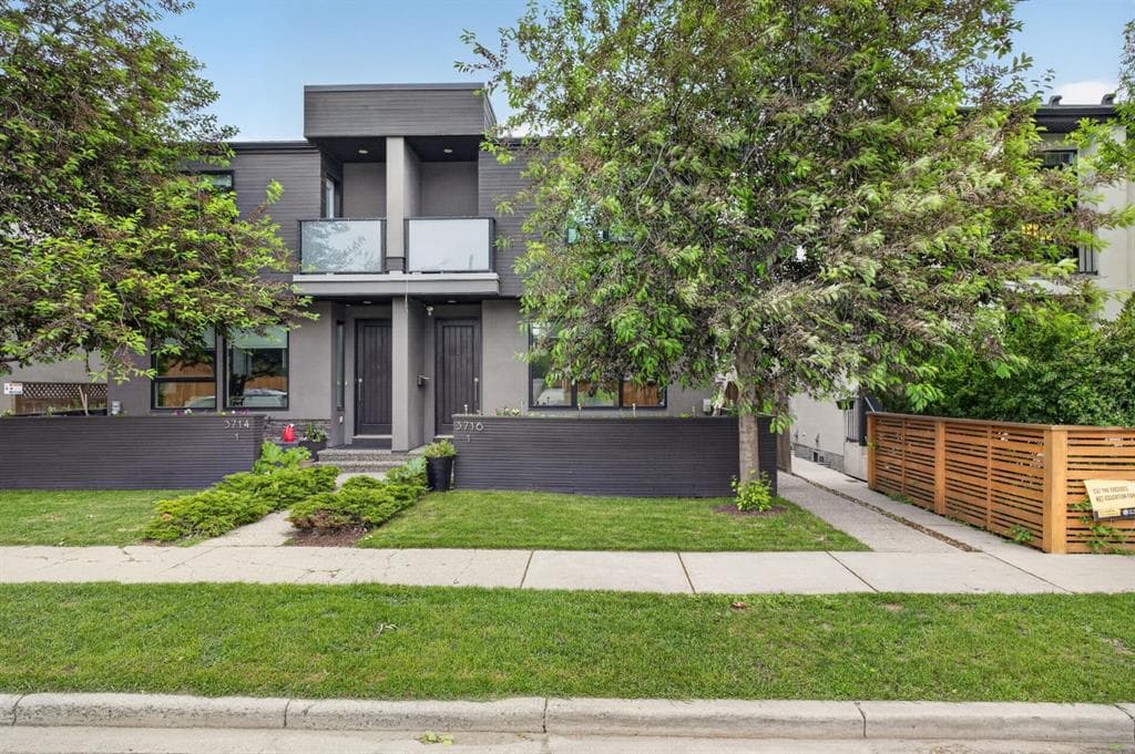 3-bed Townhouse for sale at 2, 3716 16 Street SW, Calgary