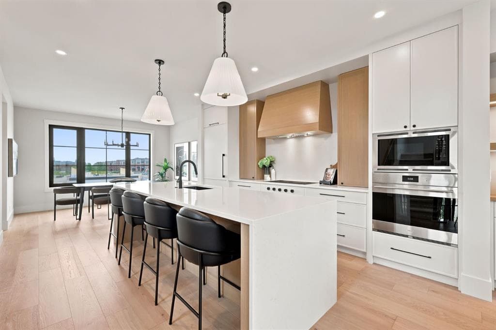 3-bed Townhouse for sale at 101, 1700 73 Street SW, Calgary