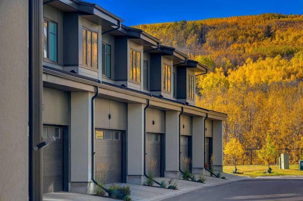 3-bed Townhouse for sale at 11, 1453 Na'a Drive SW, Calgary