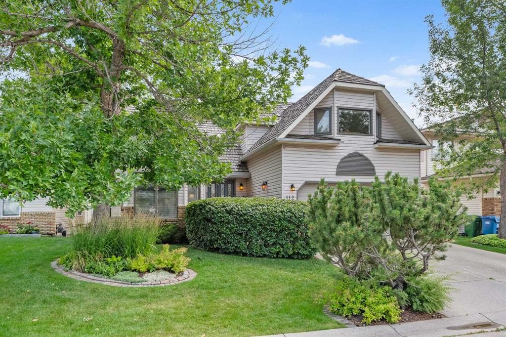 5-bed Detached for sale at 112 Hawkford Crescent NW, Calgary