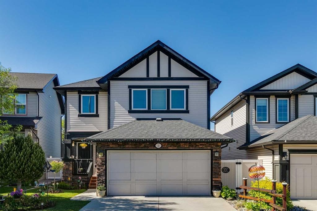 3-bed Detached for sale at 23 Kingston View SE, Airdrie