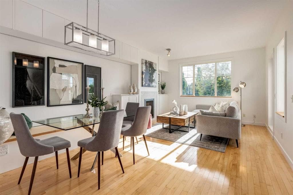 3-bed Townhouse for sale at 804, 281 Cougar Ridge Drive SW, Calgary