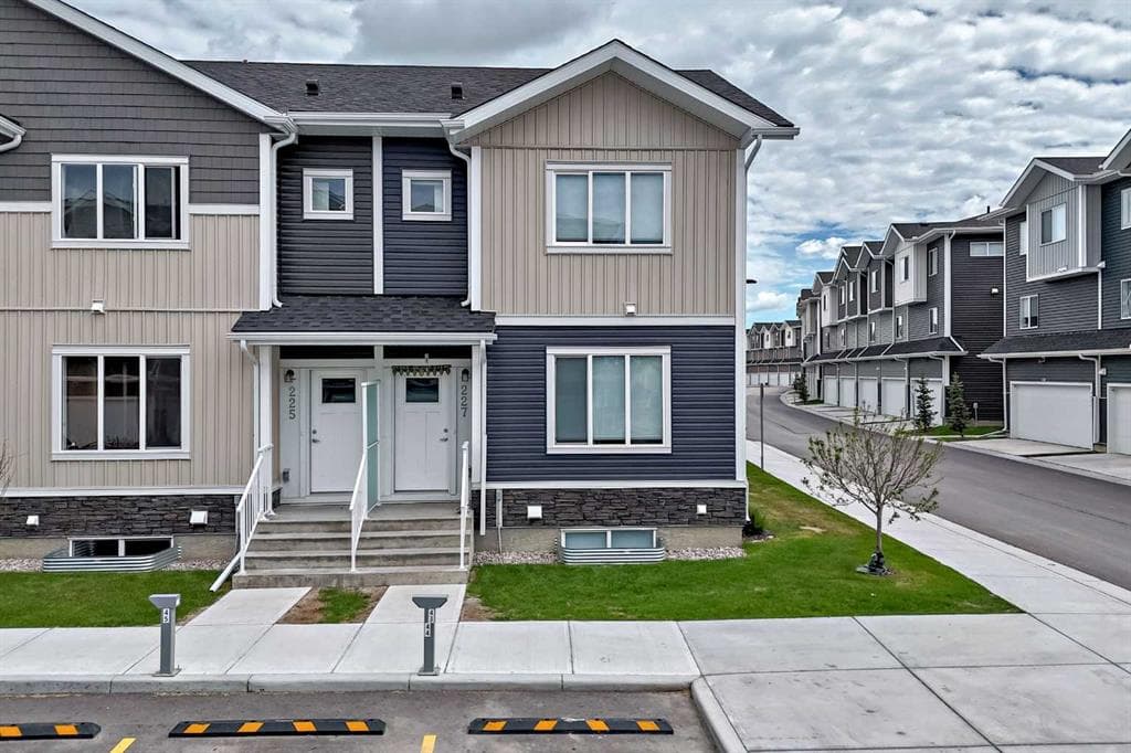 4-bed Townhouse for sale at 227, 137 Red Embers Link NE, Calgary