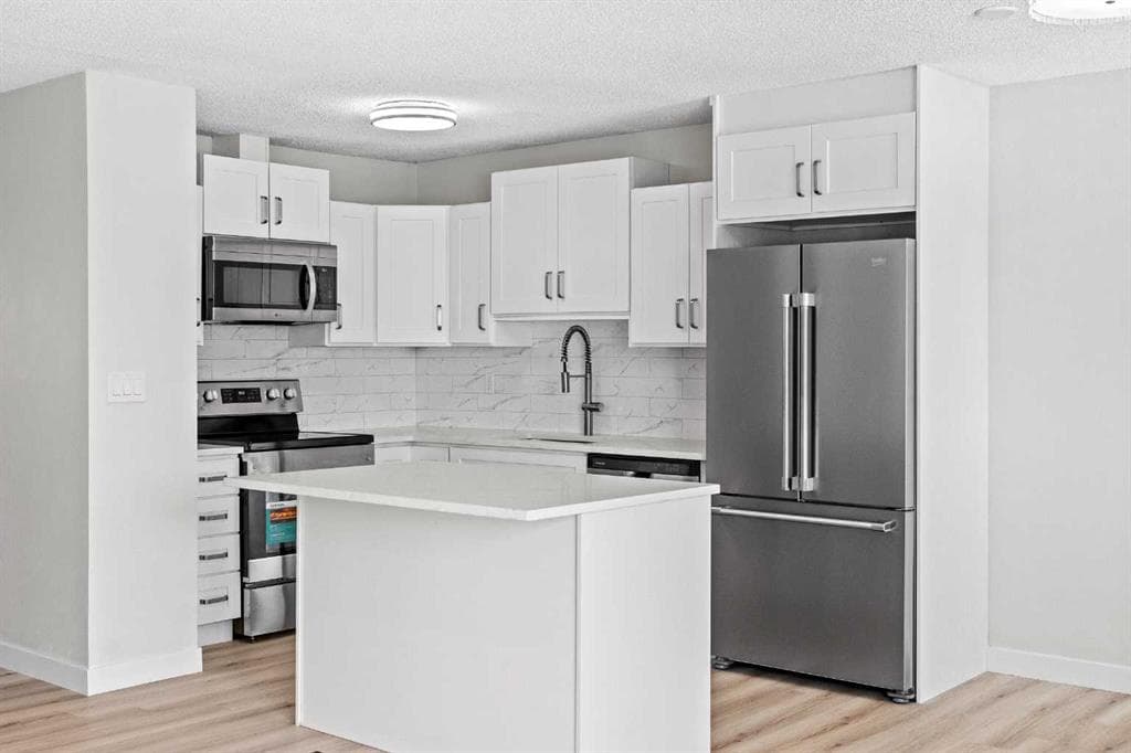 3-bed Semi-detached for sale at 937 Marcombe Drive NE, Calgary