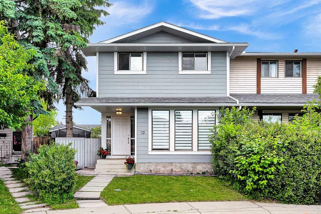 3-bed Semi-detached for sale at 19 Templeton Bay NE, Calgary