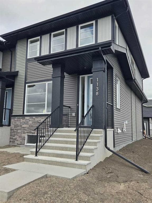 3-bed Townhouse for sale at 1138 Cobblestone Boulevard SW, Airdrie