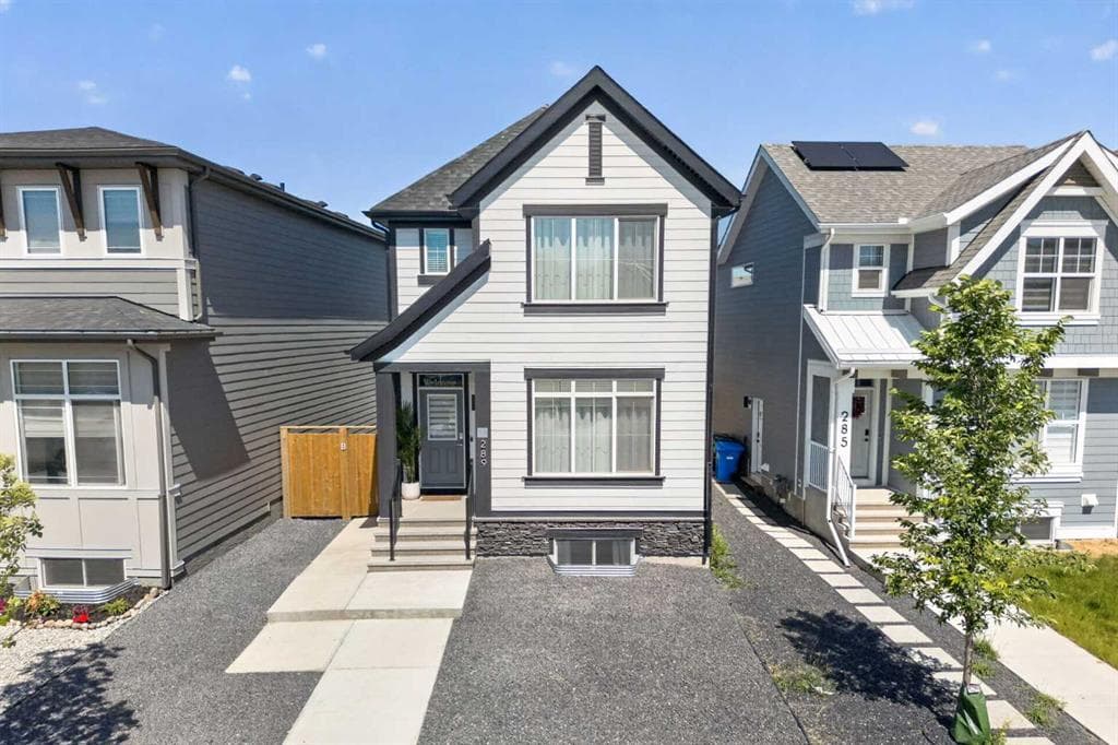 289 Magnolia Way SE — photo 1