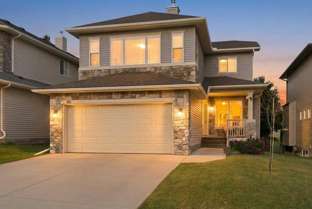 3-bed Detached for sale at 52 Crystal Green Way, Okotoks