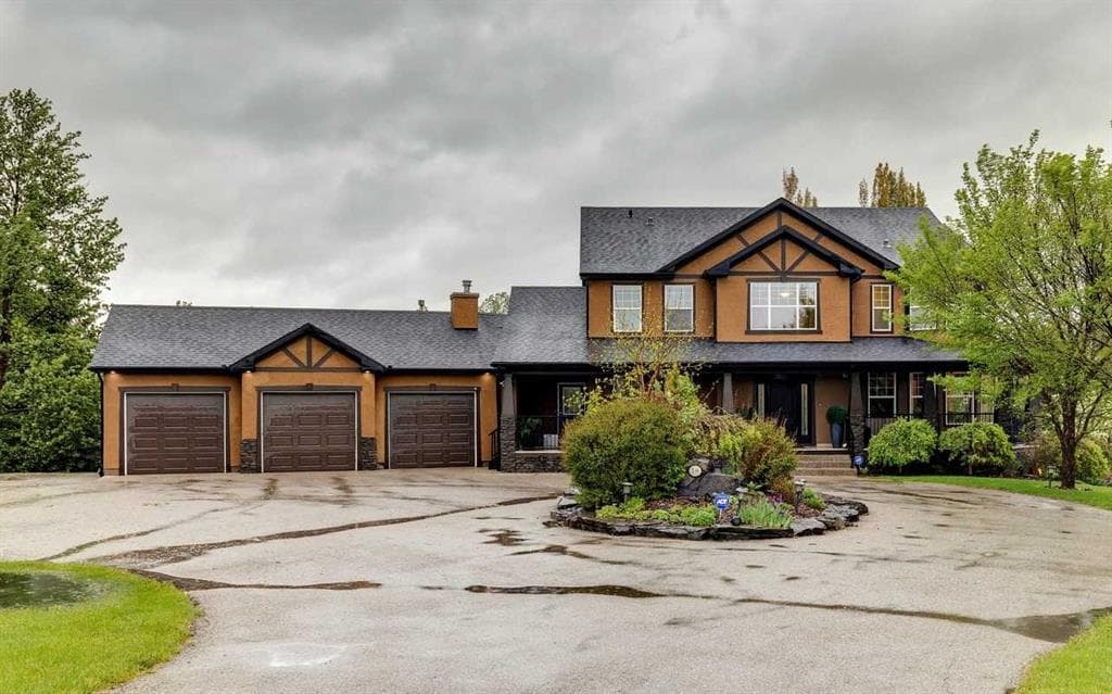 5-bed Detached for sale at 18 Deer Springs Close, Rural Rocky View County