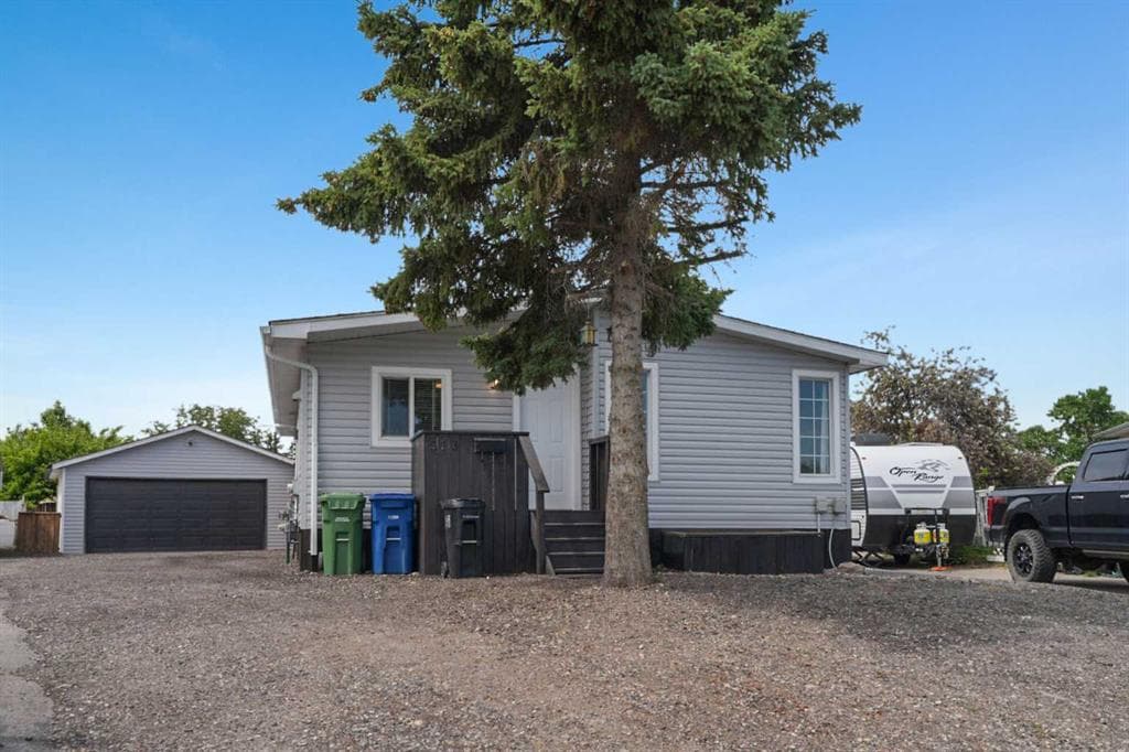 2-bed Detached for sale at 513 Spring Haven Court SE, Airdrie