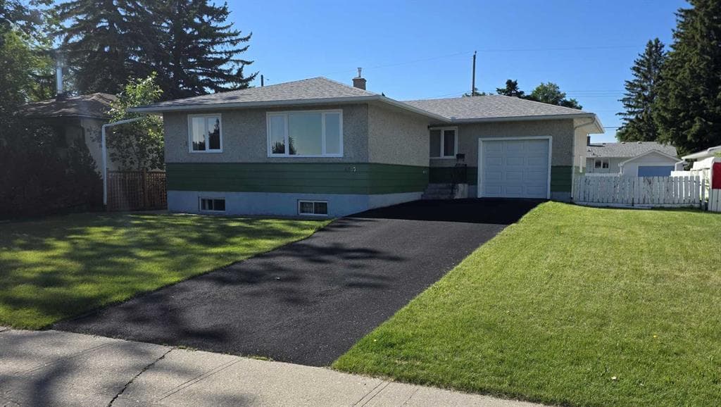 4-bed Detached for sale at 4907 10 Avenue SW, Calgary