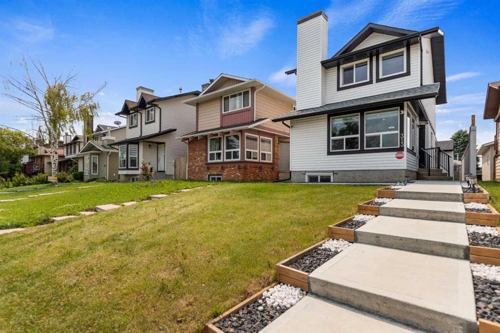 313 Falwood Way NE — photo 1