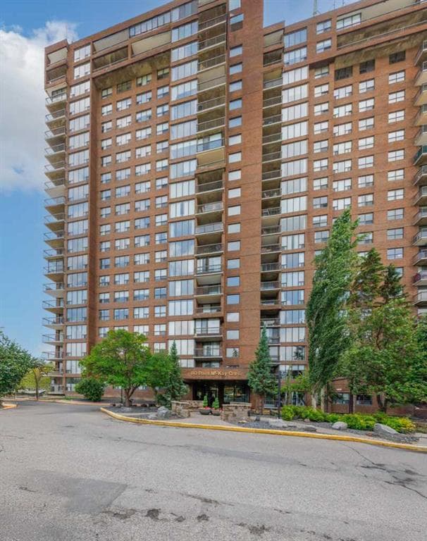 208, 80 Point Mckay Crescent NW — photo 1