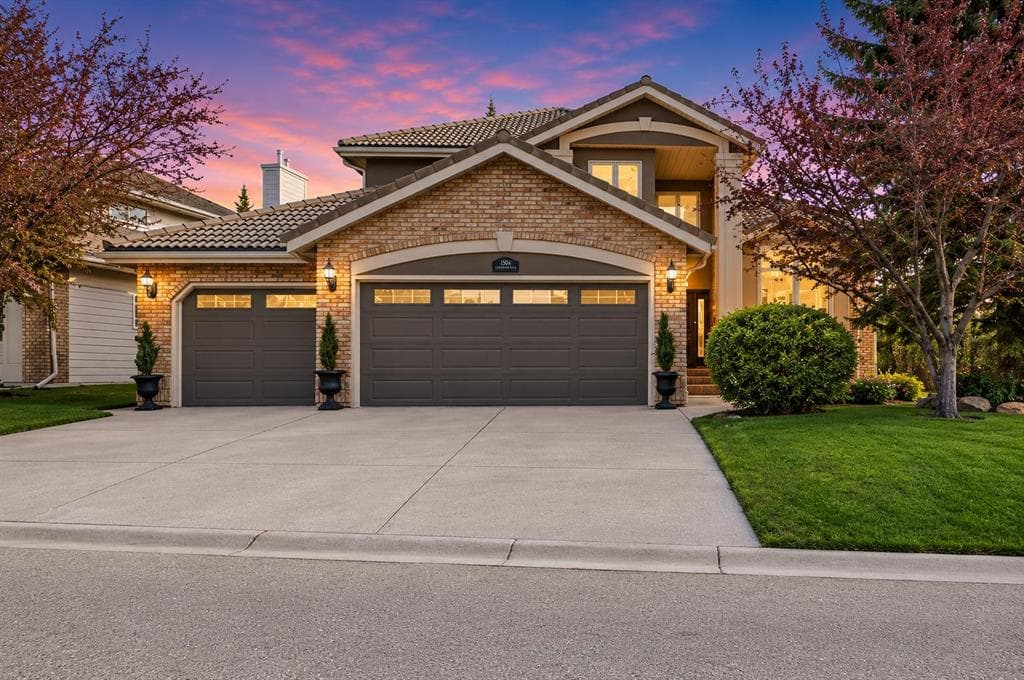3-bed Detached for sale at 1504 Evergreen Hill SW, Calgary
