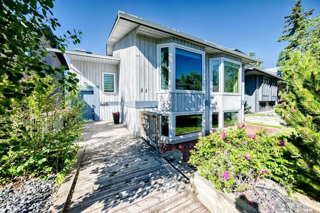 3-bed Detached for sale at 31 Ranchridge Way NW, Calgary