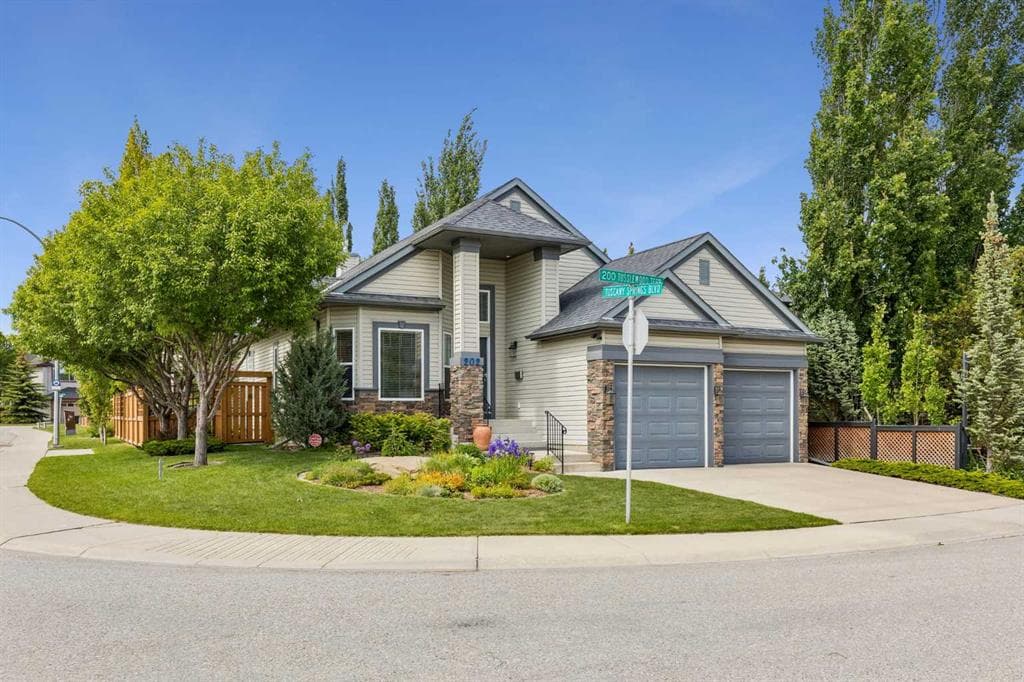 3-bed Detached for sale at 202 Tusslewood Terrace NW, Calgary