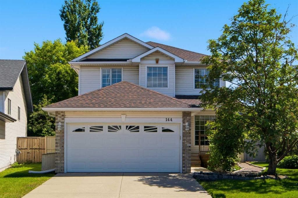 3-bed Detached for sale at 144 Douglas Ridge Close SE, Calgary