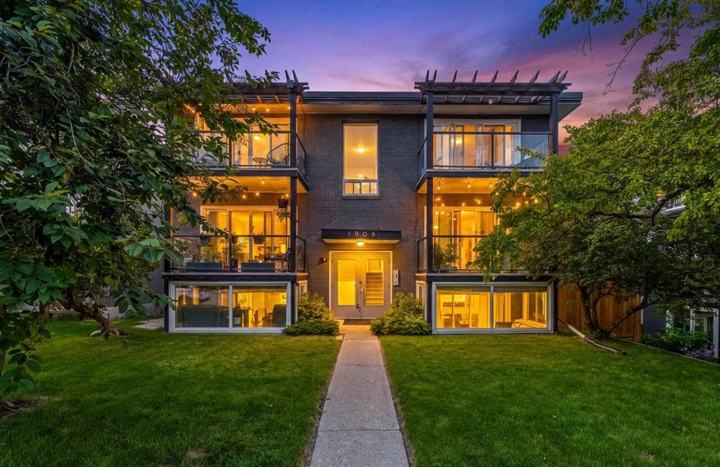 301, 1908 28 Avenue SW — photo 1