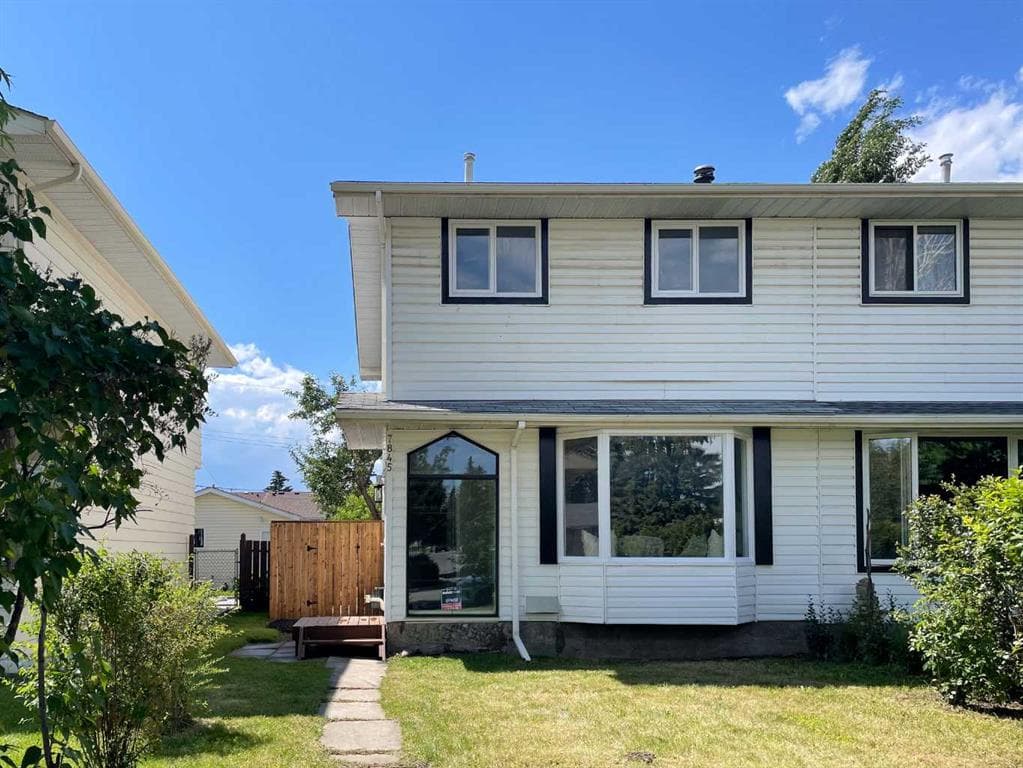 3-bed Semi-detached for sale at 7845 22 Street SE, Calgary