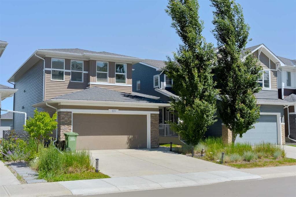 4-bed Detached for sale at 415 Rivercrest Boulevard, Cochrane
