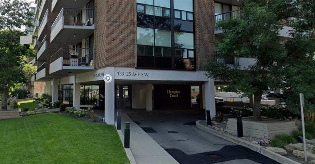 2A, 133 25 Avenue SW — photo 1