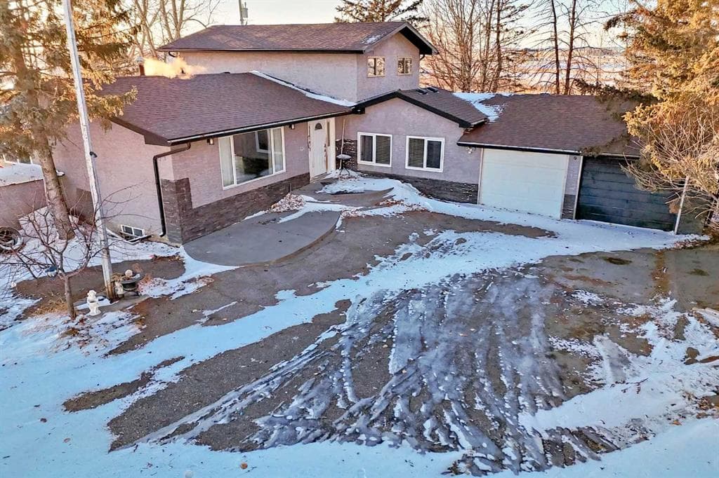 4-bed Detached for sale at 284211 Township Road 252, Rural Rocky View County