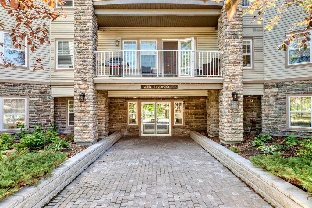 2-bed Apartment for sale at 303, 1414 17 Street SE, Calgary