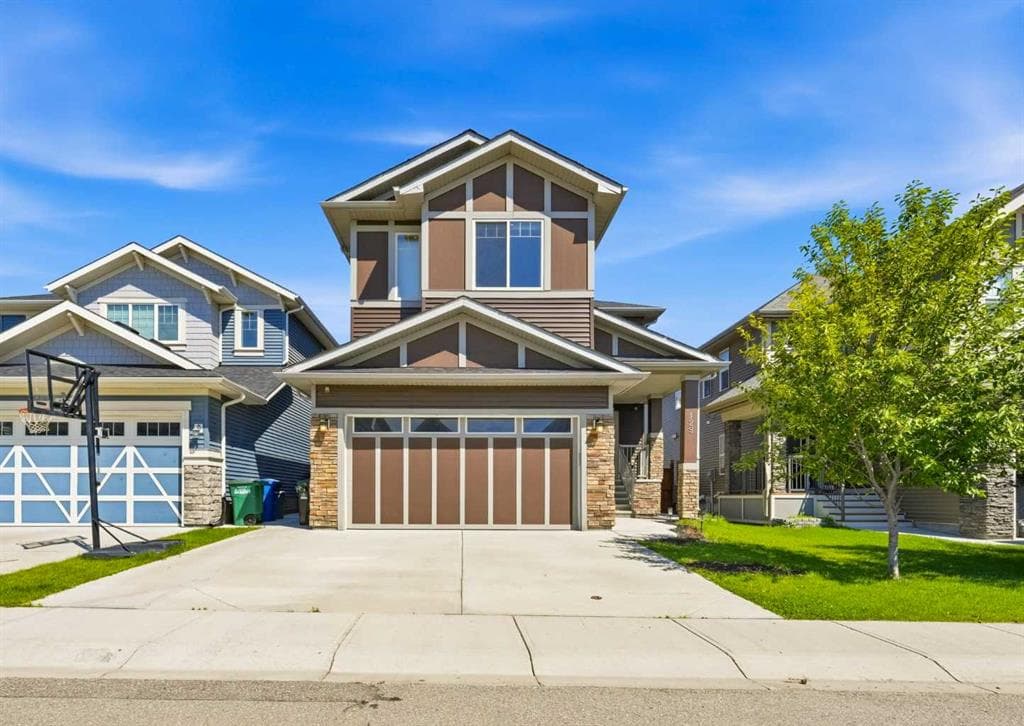 6-bed Detached for sale at 129 Kingsbury Close SE, Airdrie
