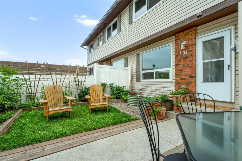 101, 740 Bracewood Drive SW — photo 1