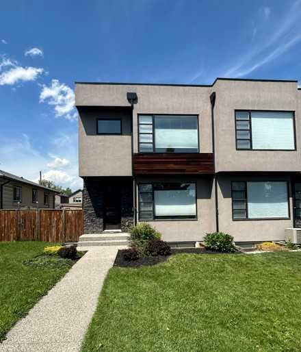 4-bed Semi-detached for sale at 532 22 Avenue NE, Calgary