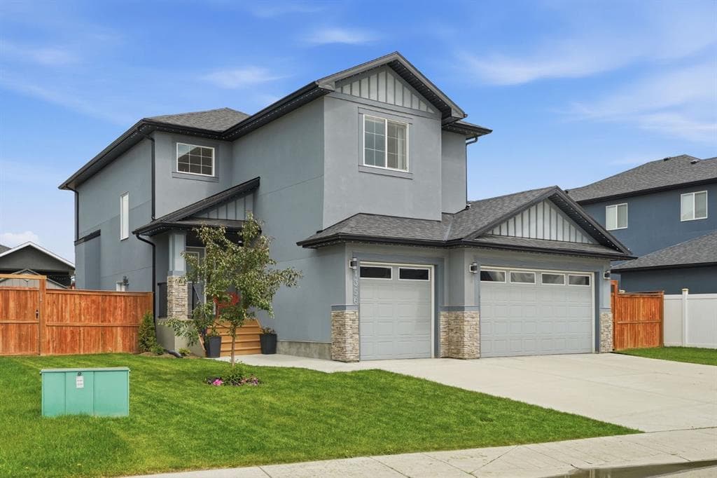 5-bed Detached for sale at 1356 Lackner Boulevard, Carstairs