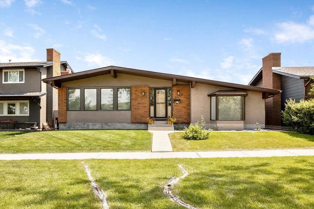 4-bed Detached for sale at 1348 Norfolk Drive NW, Calgary