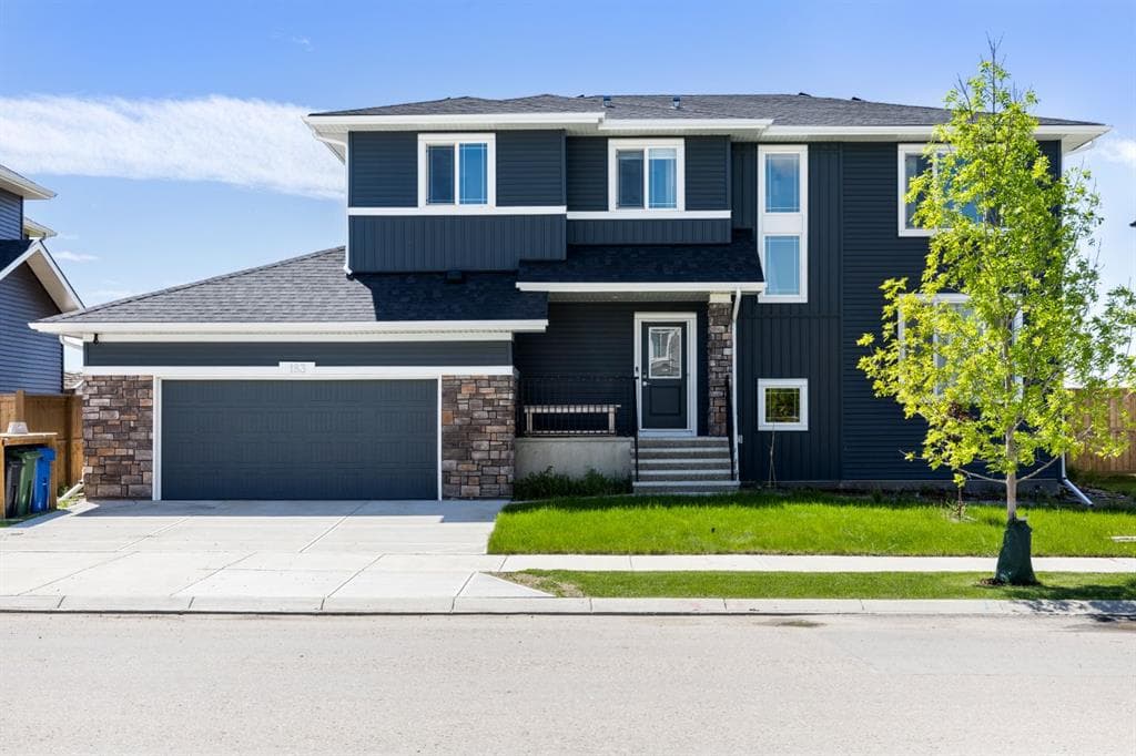 4-bed Detached for sale at 183 Brander Avenue, Langdon
