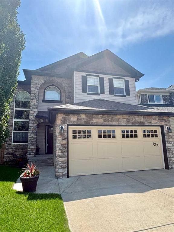 4-bed Detached for sale at 133 Channelside Cove SW, Airdrie
