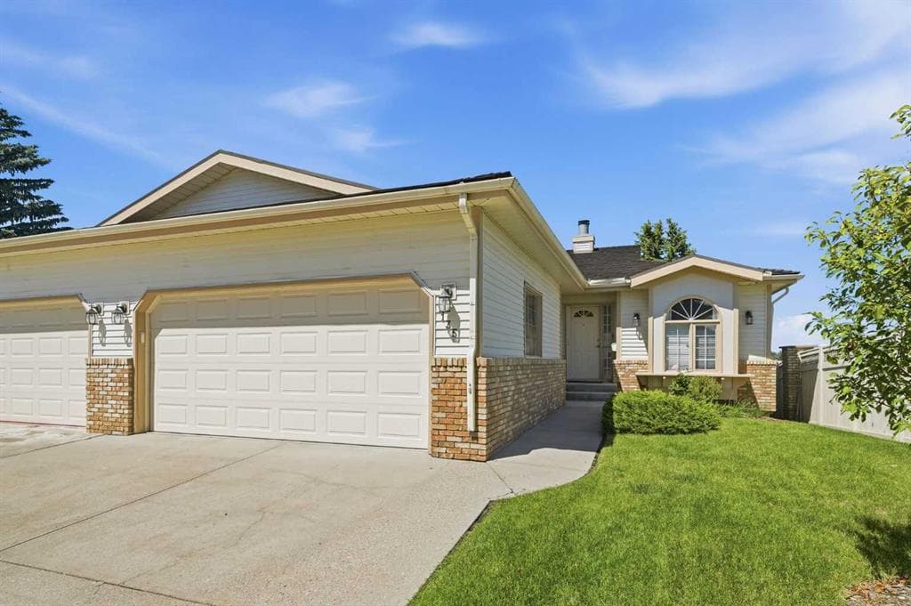 135 Shawnee Rise SW — photo 1